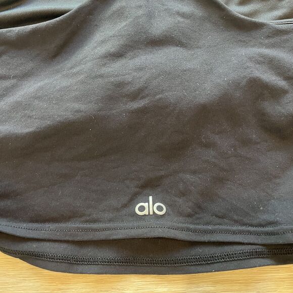 ALO Yoga Airbrush Real Bra Tank Top Cropped Black Women's-Size M - Picture 3 of 4